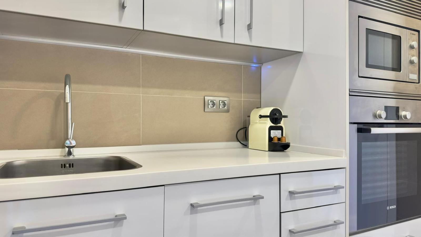 Intempo Residence By Leo Apartments Benidorm Rom bilde